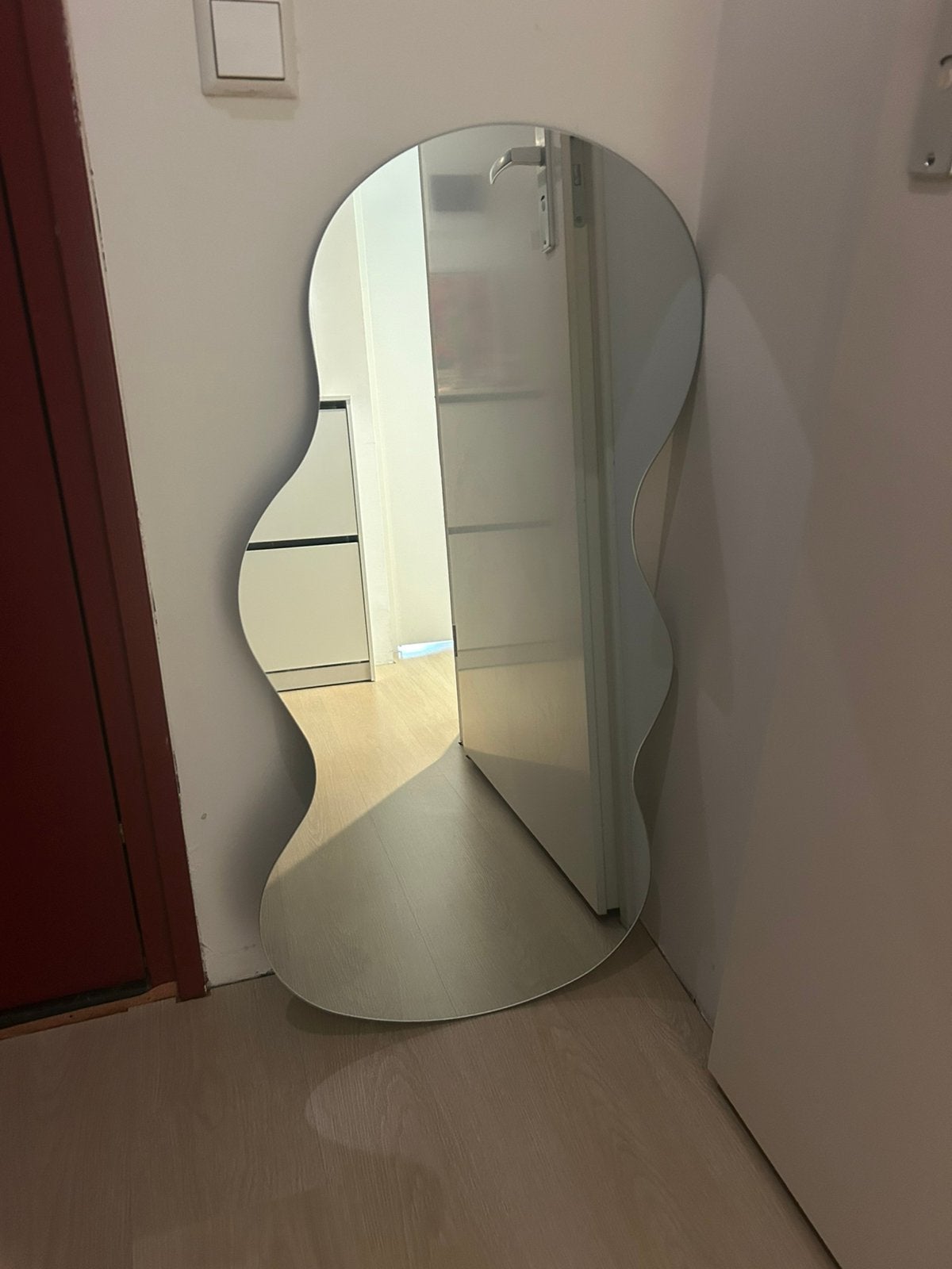 Jysk REJSBY spiegel, Huis en Inrichting, Woonaccessoires | Spiegels, Ophalen, Zo goed als nieuw, Rechthoekig, Minder dan 100 cm