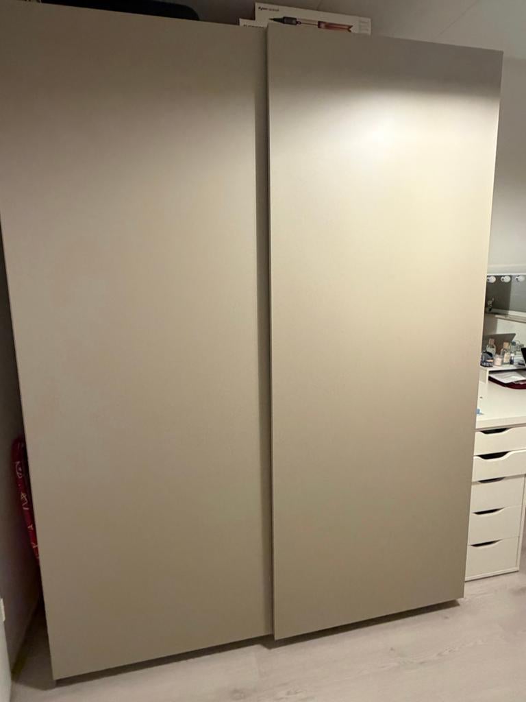 Ikea pax kledingkast met schuifdeuren, Huis en Inrichting, Kasten | Kledingkasten, Ophalen, Overige materialen, 200 cm of meer
