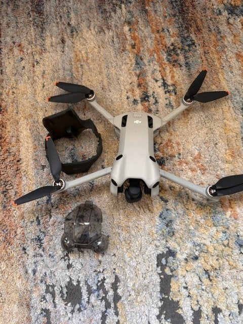 DJI Mini 4 Pro Fly More Combo, in nieuw staat met extra's., 30 tot 45 minuten, Cameradrone, Return to Home, 5 tot 10 kilometer