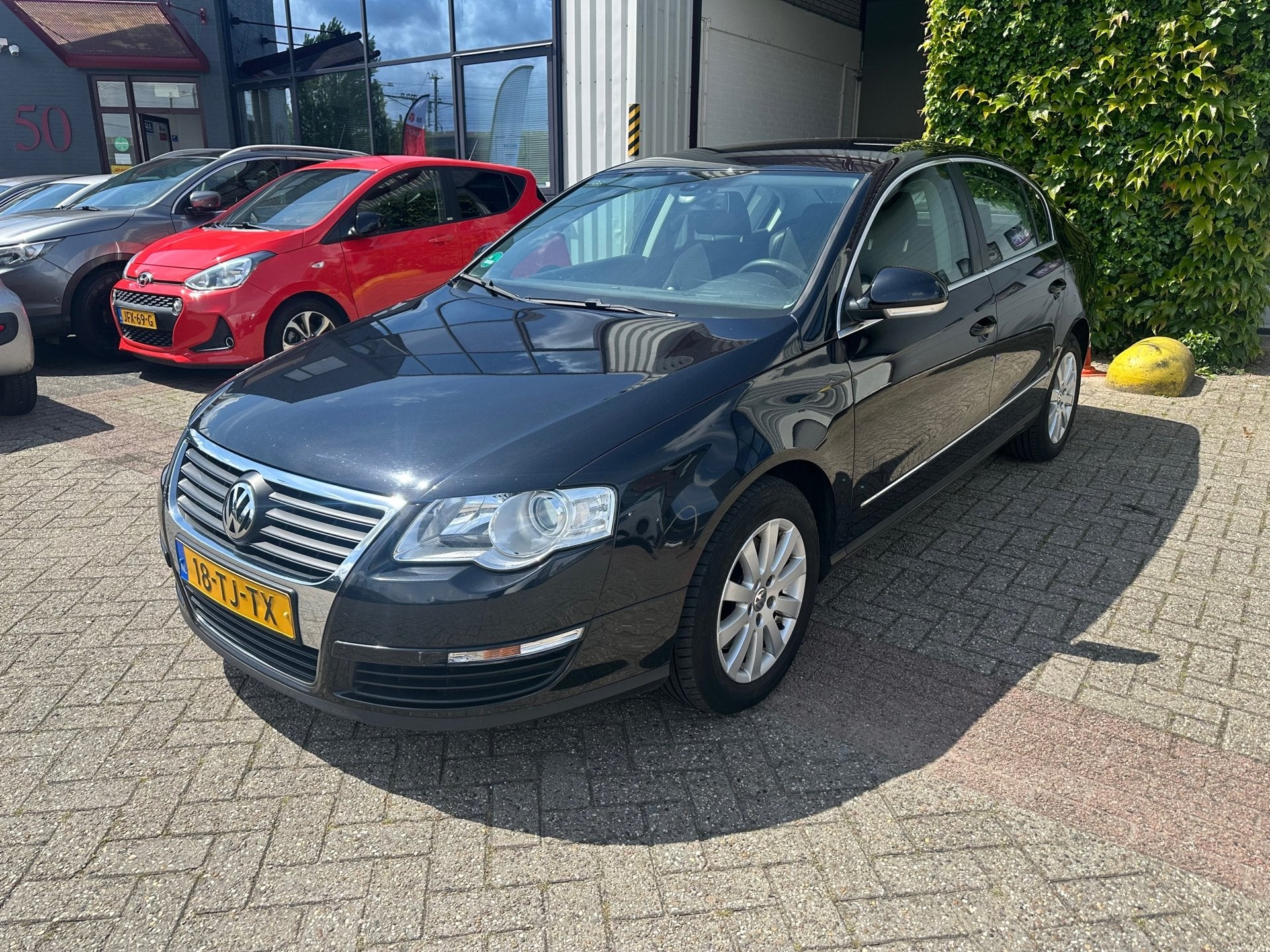Volkswagen Passat 2.0 FSI Comfortline, Auto's, 730 kg, Gebruikt, 4 cilinders, Zwart