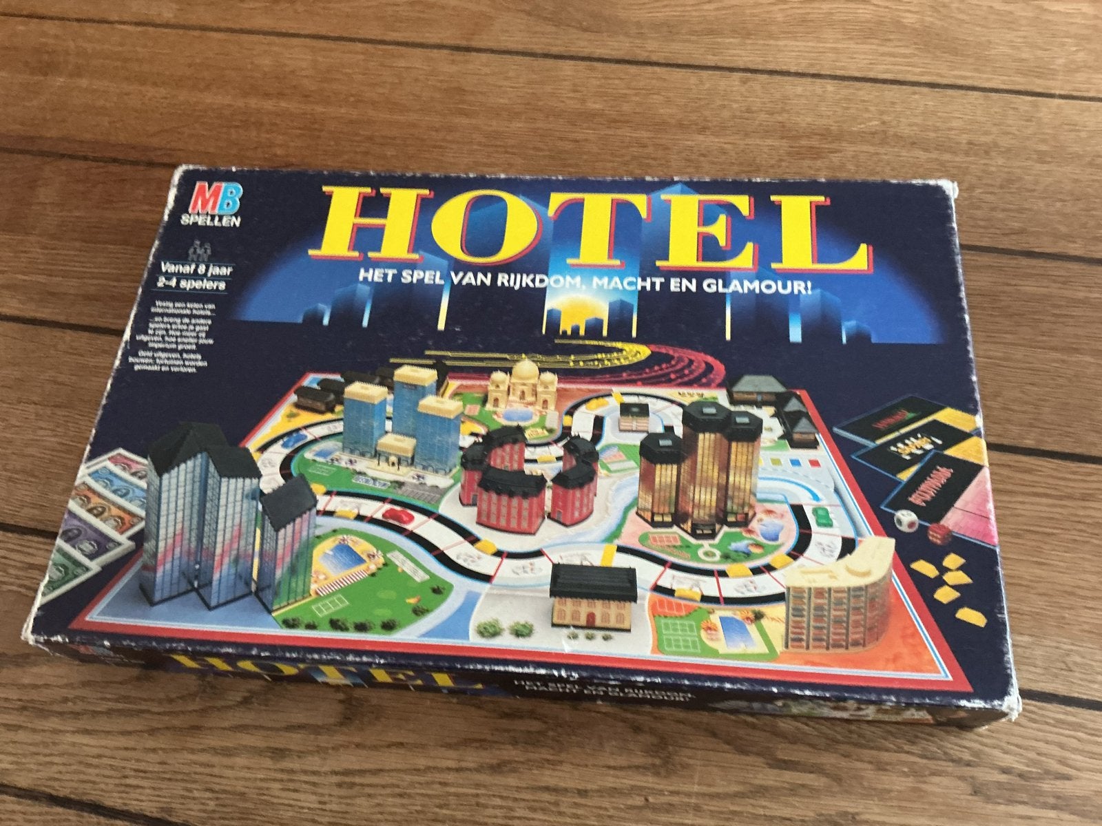 Hotel bordspel - Het spel van rijkdom, macht vintage, Hobby en Vrije tijd, Gezelschapsspellen | Bordspellen, Drie of vier spelers