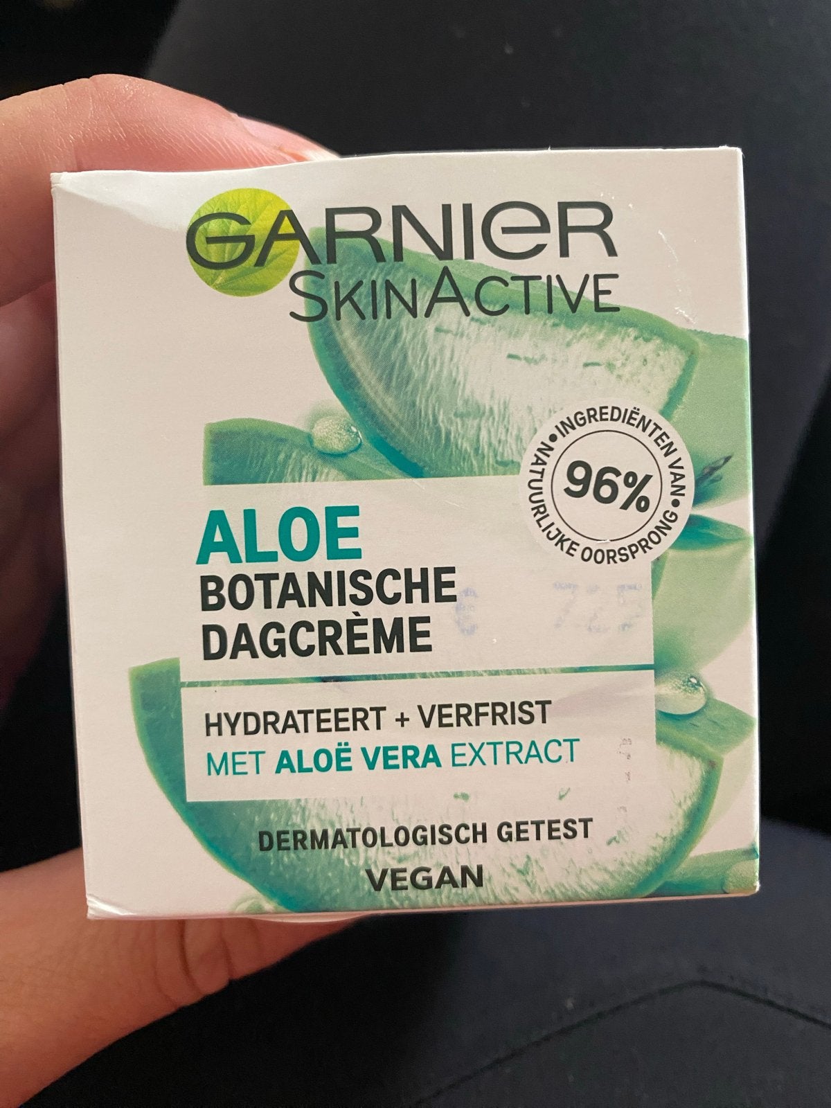 Garnier SkinActive Aloë Botanische Dagcrème, Sieraden, Tassen en Uiterlijk, Ophalen of Verzenden, Nieuw, Gehele gezicht, Verzorging