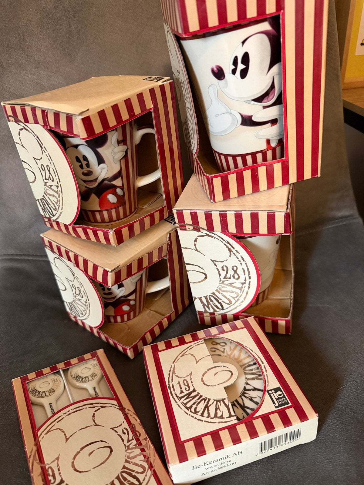 Nieuwe Disney Vintage Mickey Mouse Keramiek Mokken en Lepels, Huis en Inrichting, Keuken | Servies, Nieuw, Mok, Vintage, Keramiek