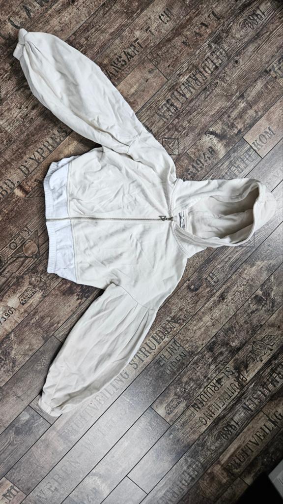 Crèmekleurig cropped cloud hoodie van Frankie & Liberty,, Kinderen en Baby's, Kinderkleding | Maat 176, Ophalen of Verzenden, Zo goed als nieuw