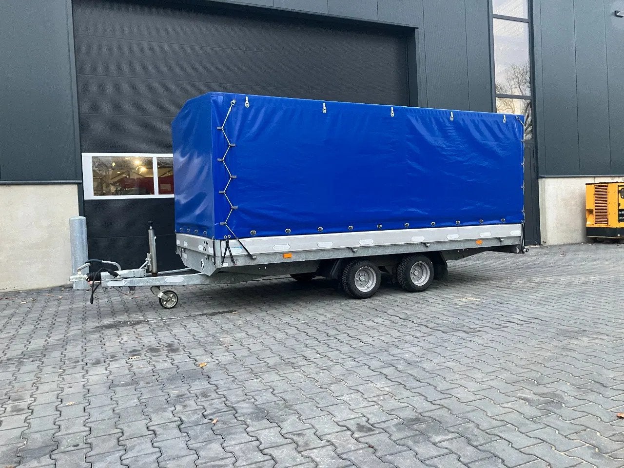 Hapert tandemasser/aanhanger met huif (bj 2023), Auto diversen, Aanhangers en Bagagewagens, Gebruikt