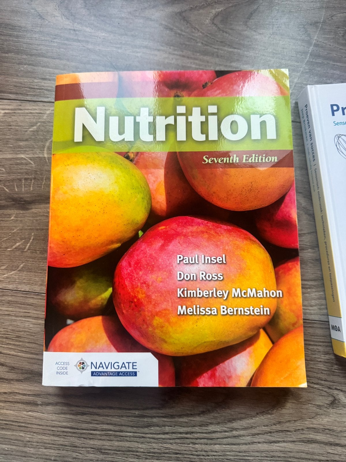 Het boek nutrition, Ophalen, Zo goed als nieuw