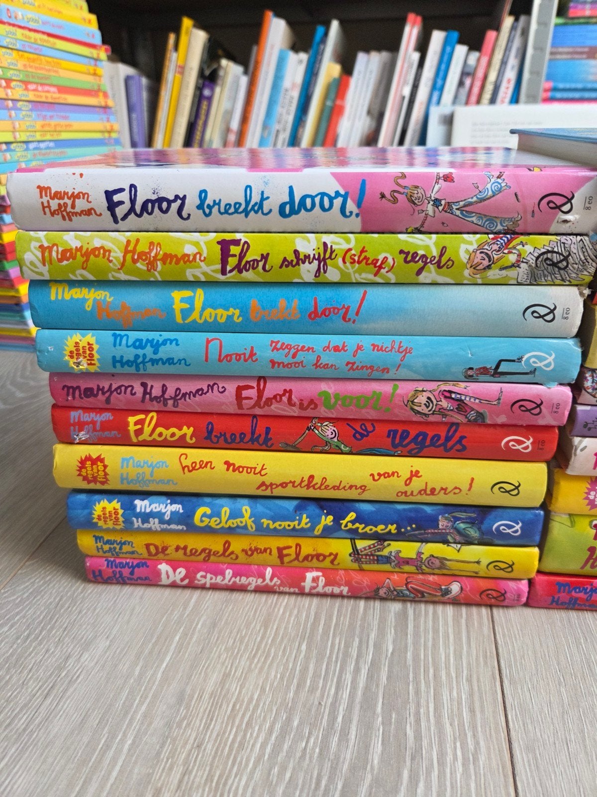 20x boeken - De regels van Floor / Marjon Hoffman, Ophalen of Verzenden, Gelezen