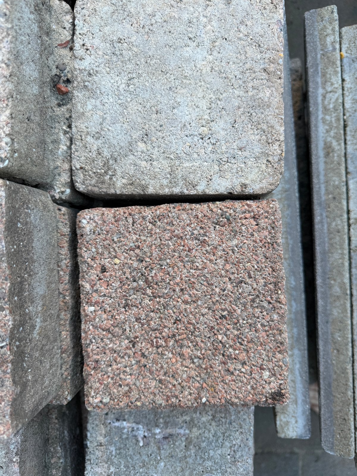 Gratis op te halen! Partij gebruikte bestrating en tegels, Ophalen, Gebruikt, Klinkers, 10 m² of meer