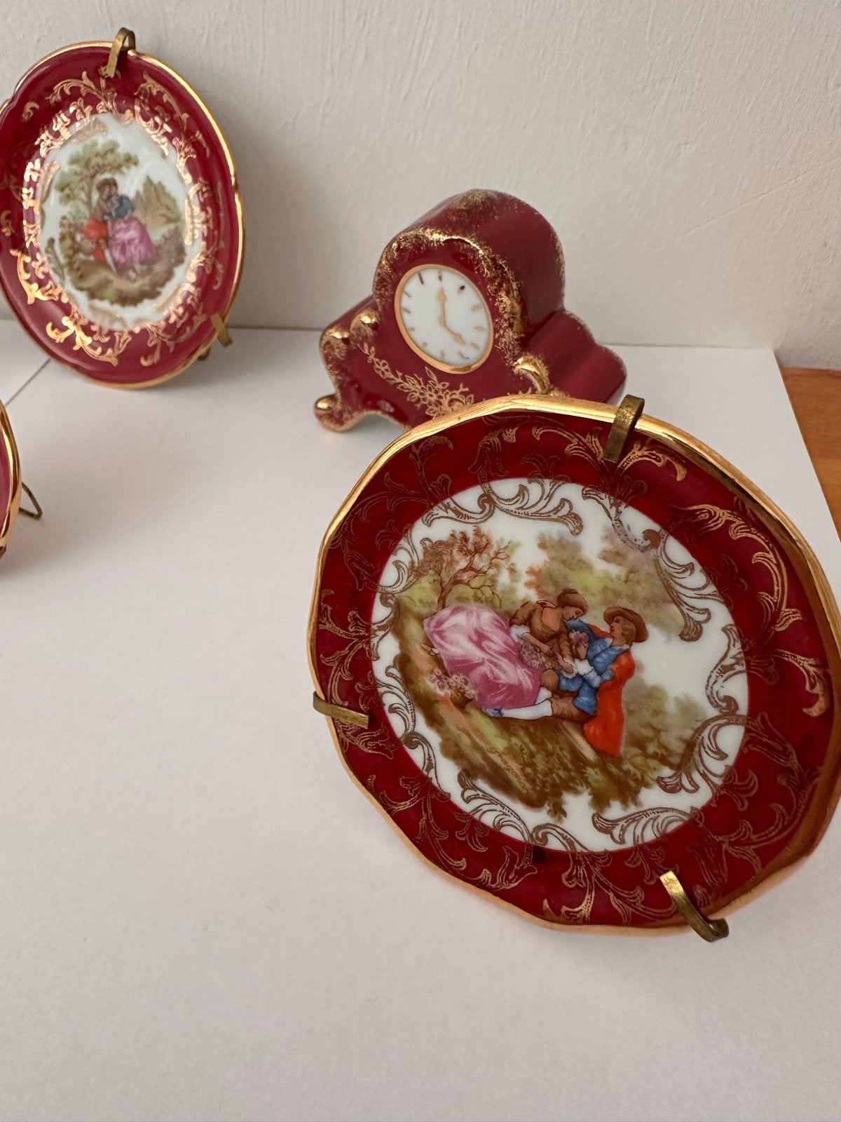 Limoges porseleinen decoratieve bordjes en klokje, Antiek en Kunst, Ophalen of Verzenden