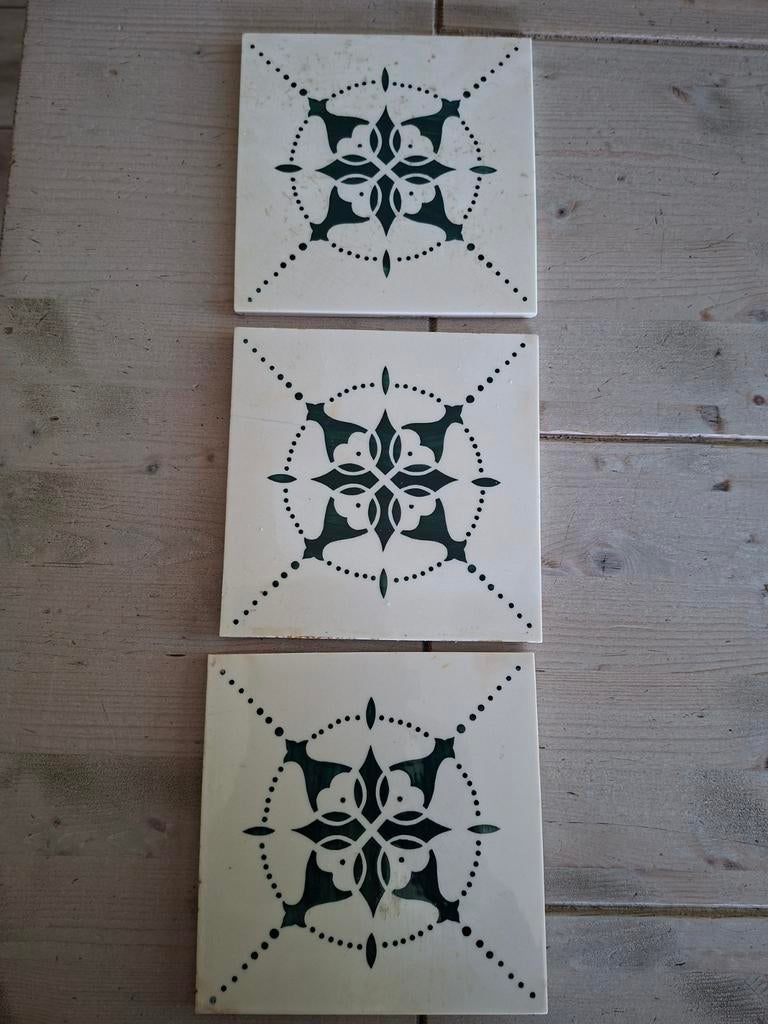 3 antieke oude tegeltjes, Ophalen of Verzenden