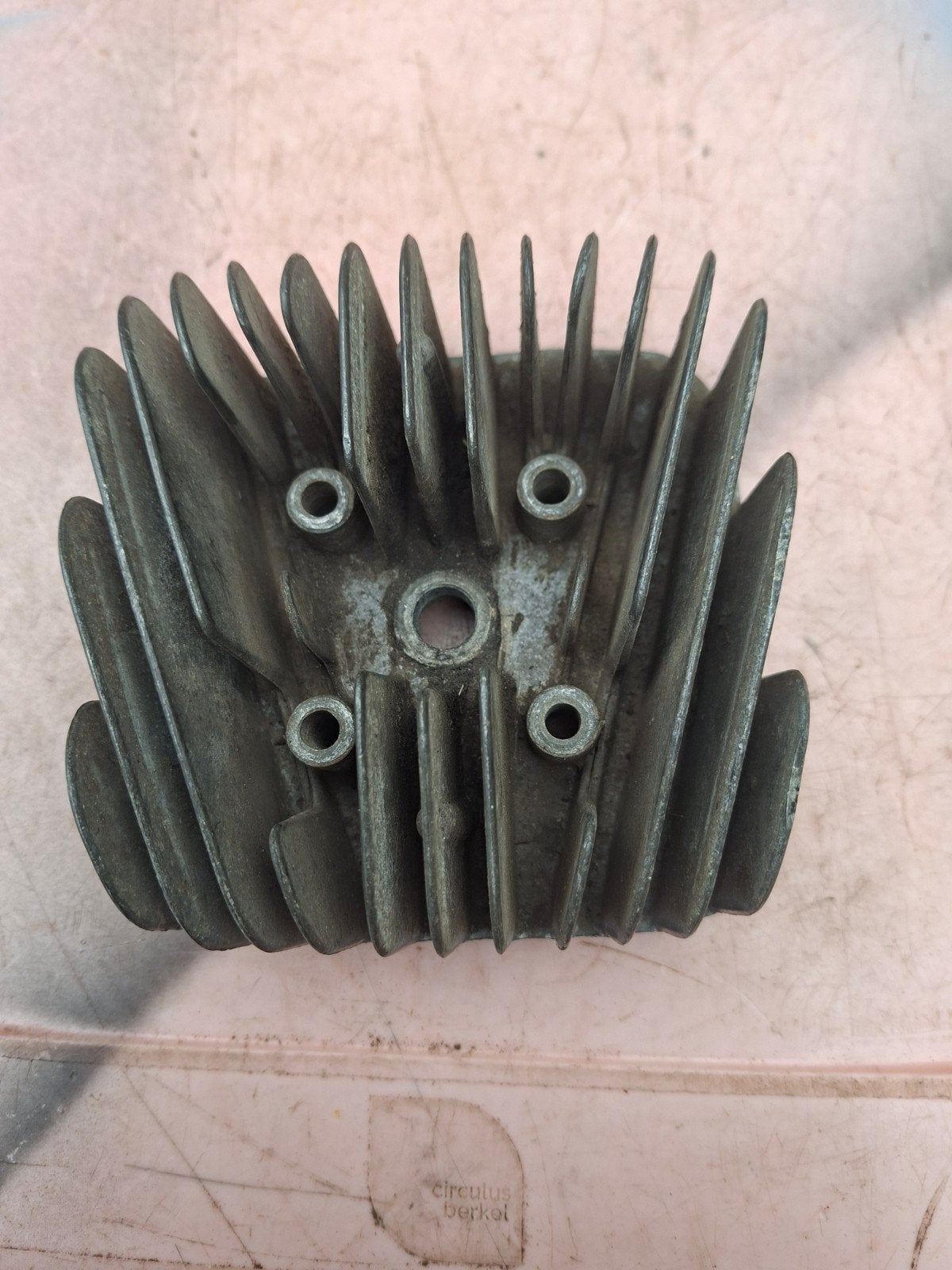 CILINDERKOP YAMAHA., Fietsen en Brommers, Brommeronderdelen | Oldtimers, Ophalen of Verzenden, Gebruikt, Cilinder, Overige merken