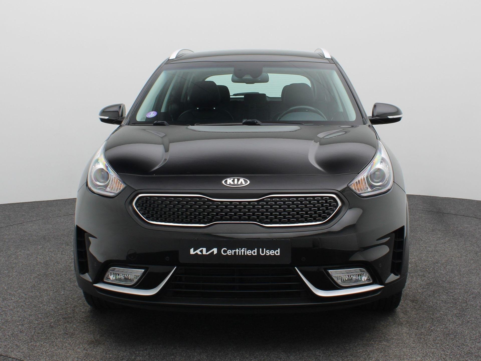 Foto 3 van Kia Niro 1.6 GDi Hybrid First Edition