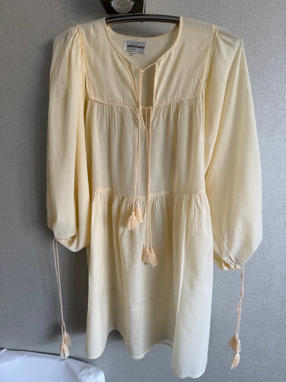 Schitterend Antik Batik jurkje  Maat M/40, Kleding | Dames, Jurken, Maat 38/40 (M), Geel, Ophalen of Verzenden, Zo goed als nieuw