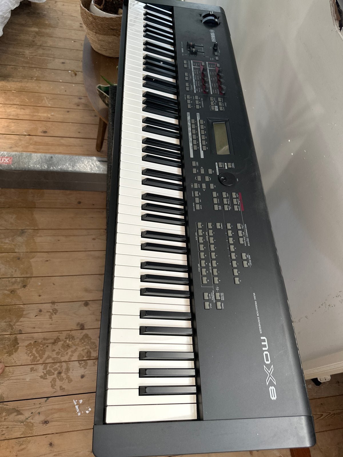 Yamaha MOX8 Synthesizer Workstation - 88 Gewogen Toetsen, Ophalen, Gebruikt, 88 toetsen, Yamaha