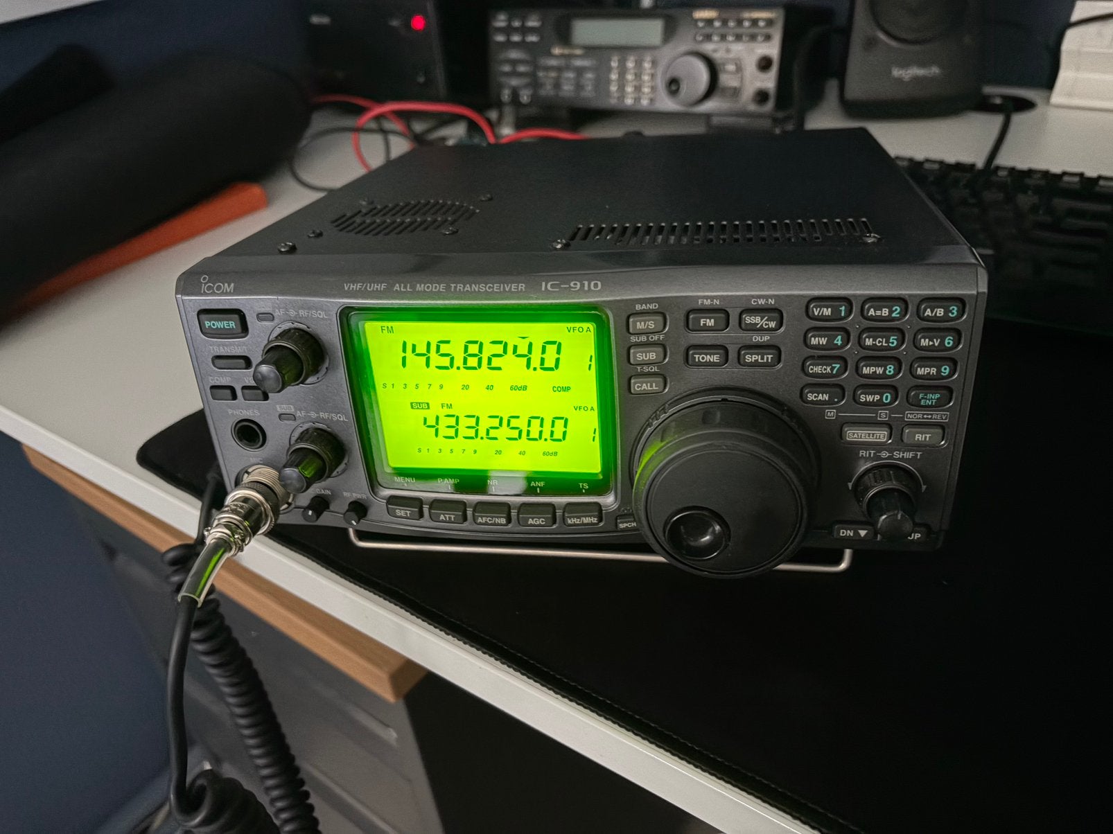 Icom ic 910 duallbander am fm ssb, Ophalen of Verzenden, Zo goed als nieuw, Ontvanger