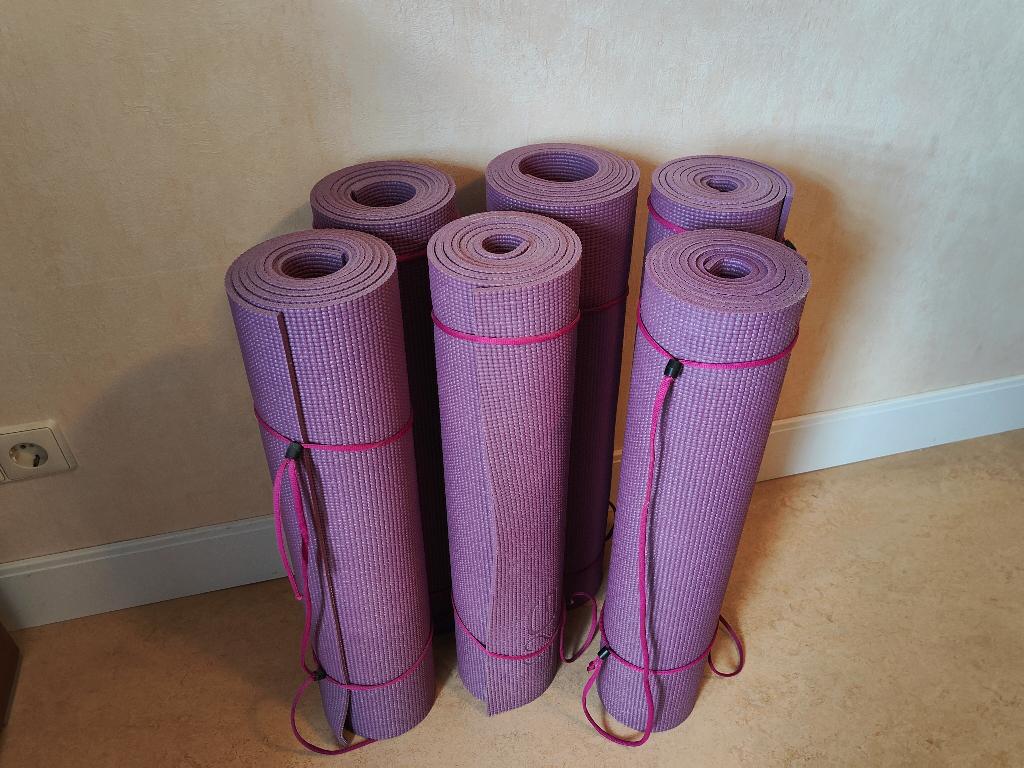 Yogamatjes en meditatiekussens, Sport en Fitness, Yoga en Pilates, Ophalen, Zo goed als nieuw, Yogamat