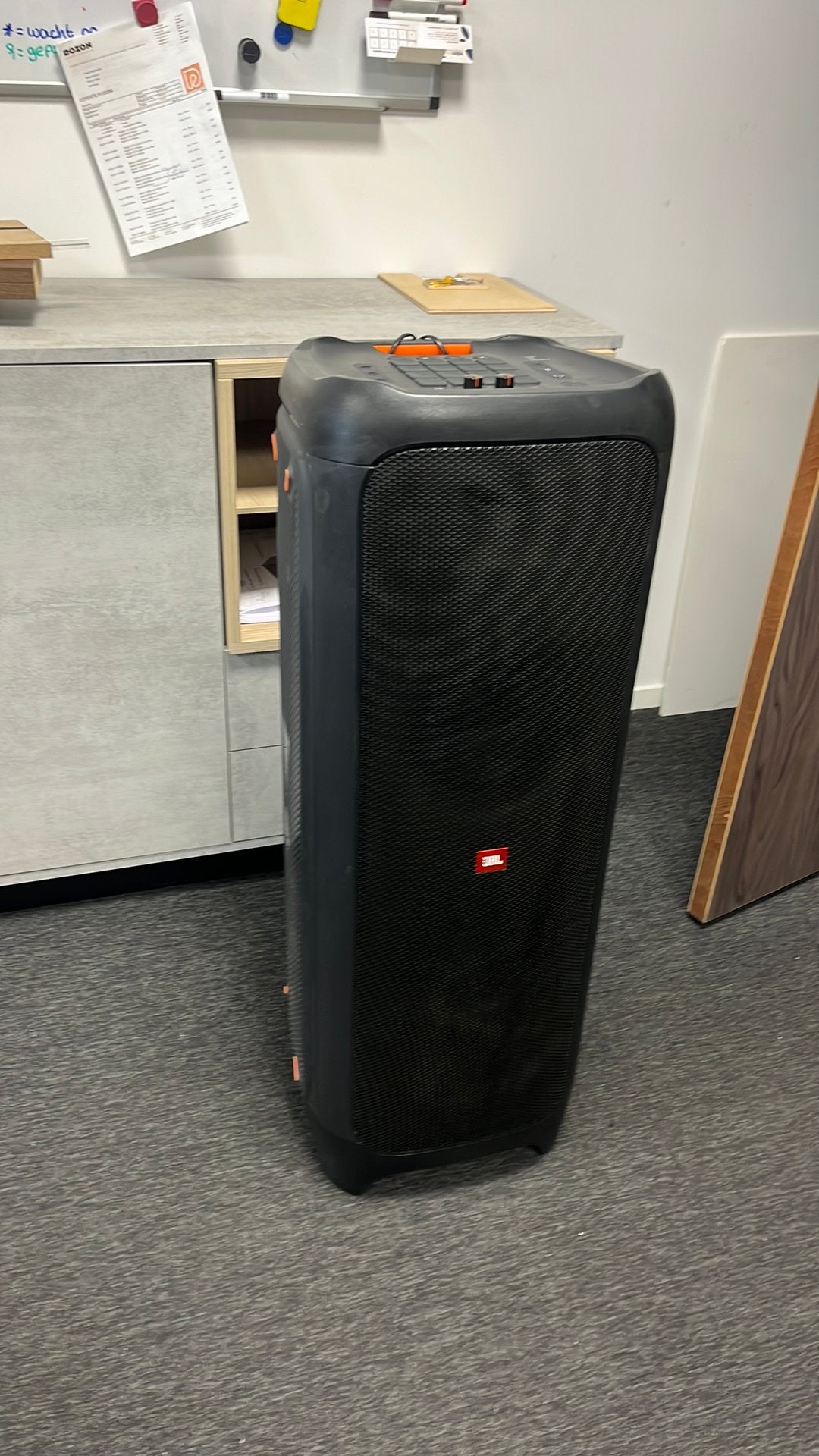 JLB 1000 speaker partybox bluethooth, Ophalen, Zo goed als nieuw, JBL