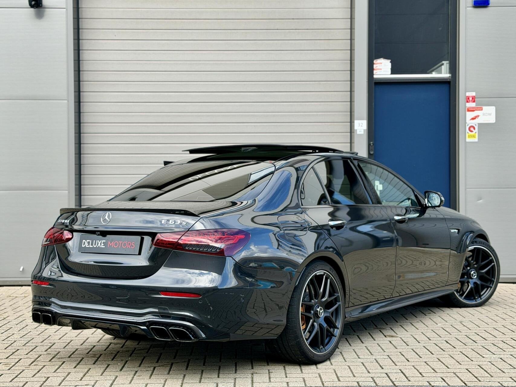 Mercedes-Benz E-klasse AMG 63 S 4MATIC+ Pano|Carbon|Keramisc, Automaat, Gebruikt, Leder, Vierwielaandrijving