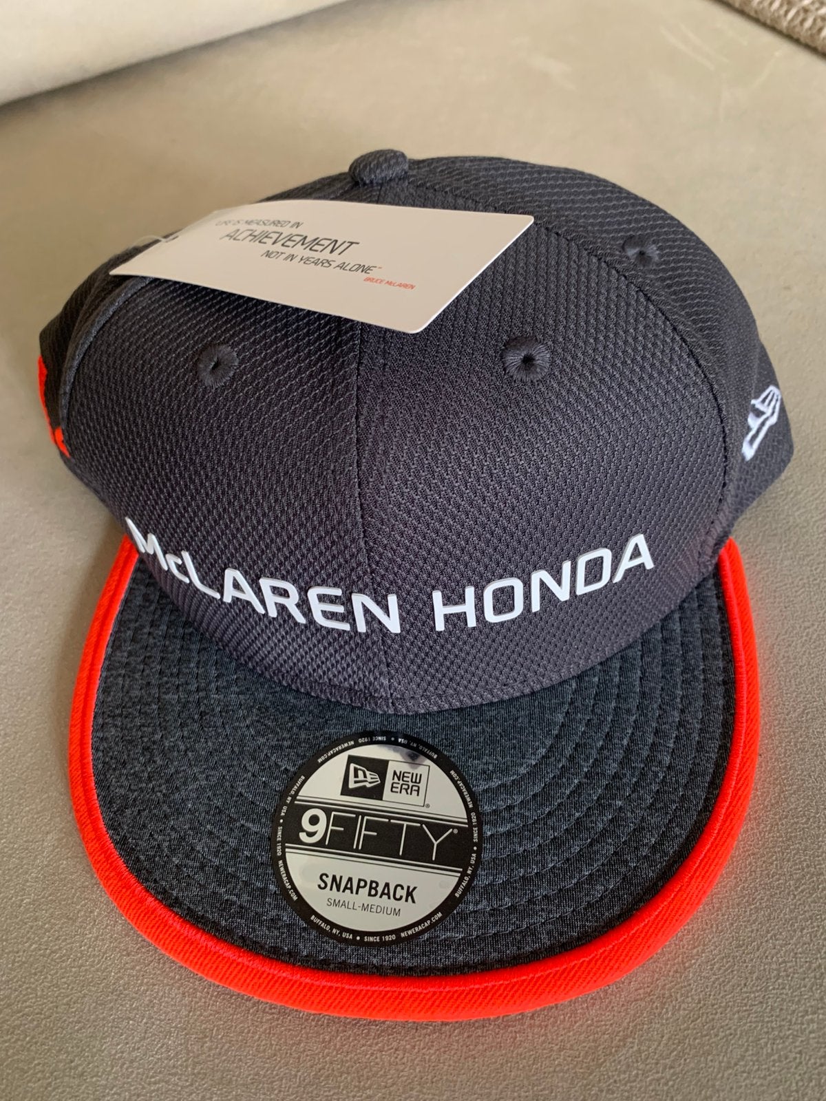 Nieuw McLaren Honda pet, Ophalen of Verzenden, Zo goed als nieuw