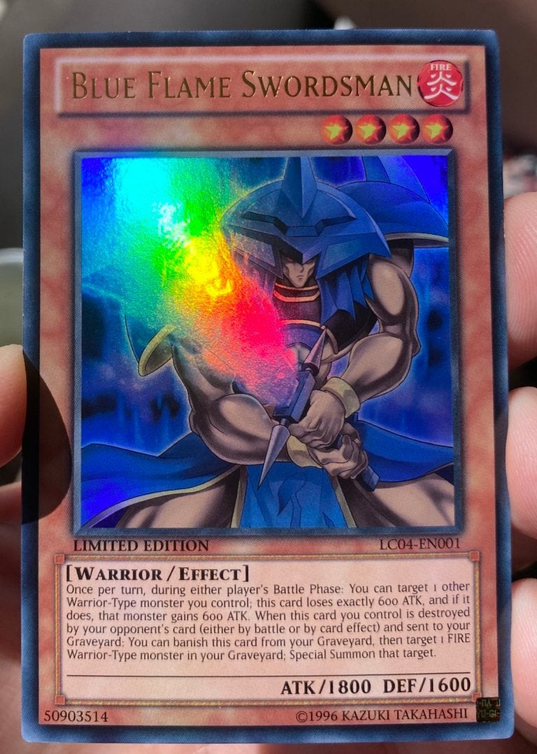 Yu-Gi-Oh! Blue Flame Swordsman LC04 Limited Edition !, Ophalen of Verzenden, Gebruikt, Losse kaart, Foil