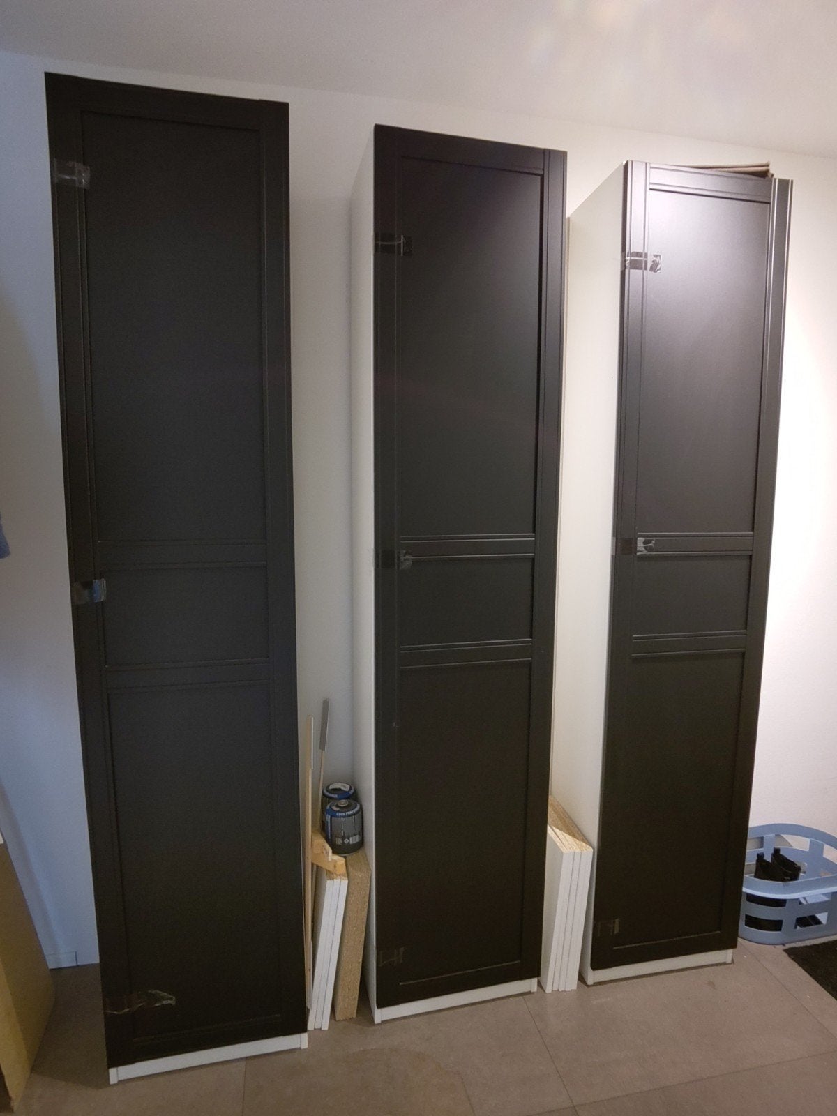 3x IKEA PAX Kledingkast met deuren. 50x35x236 cm, Huis en Inrichting, Ophalen, 200 cm of meer, 50 tot 100 cm, Modern