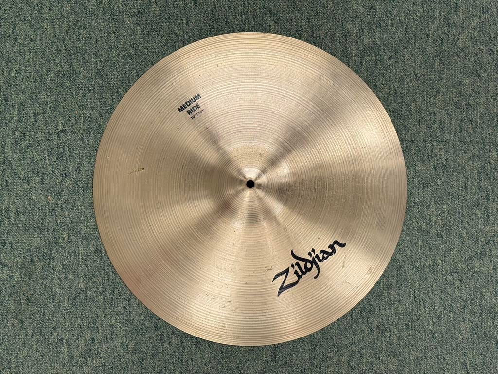 Zildjian Avedis A 20 inch medium ride bekken voor drumstel., Ophalen of Verzenden, Zo goed als nieuw, Drums of Percussie