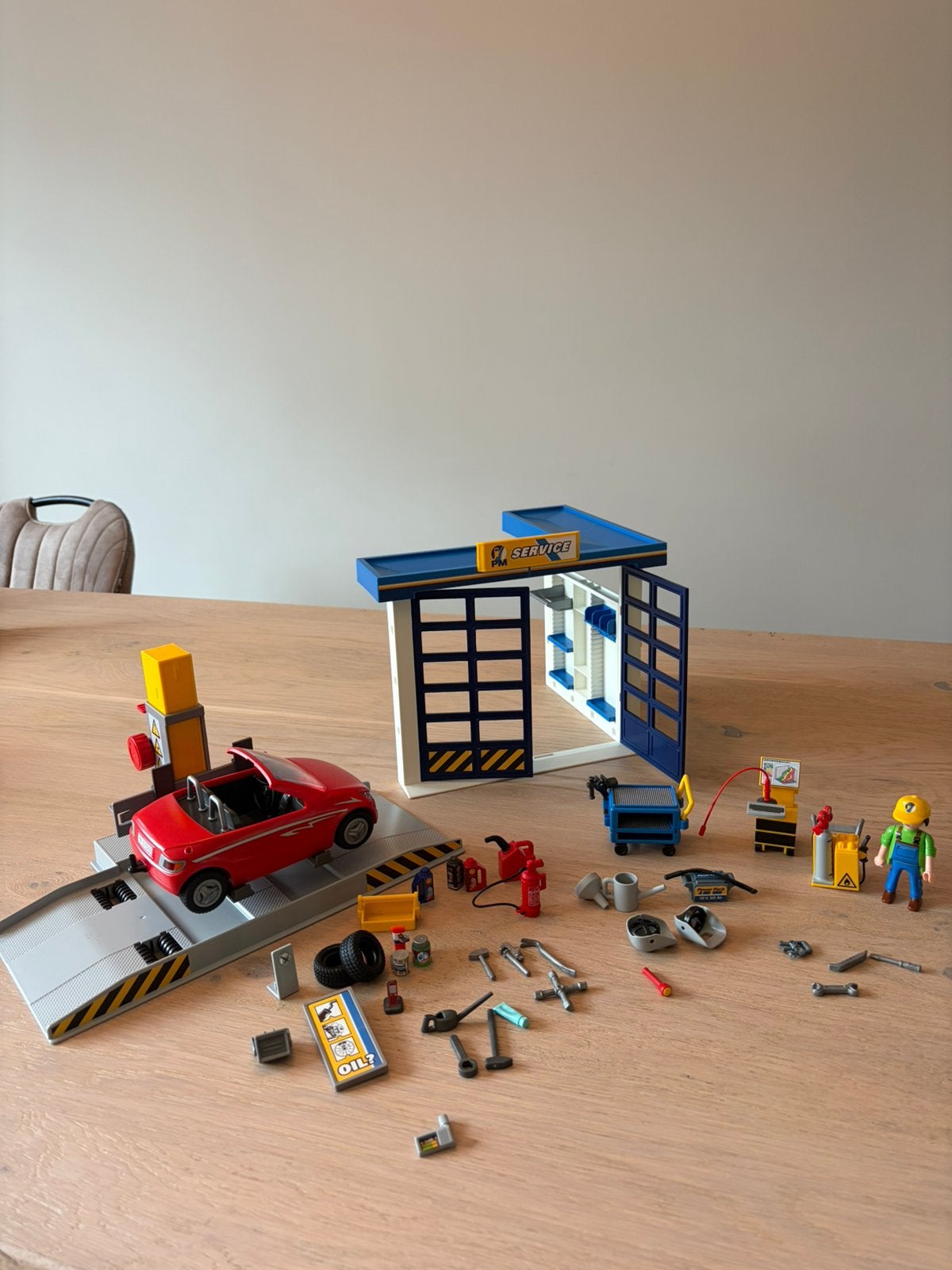 Playmobil 70202 autogarage, Ophalen, Zo goed als nieuw