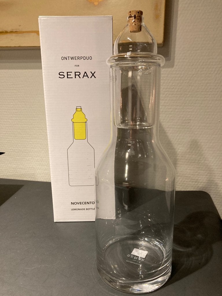 servies Serax Limonadefles Novecento nieuw in doos, Huis en Inrichting, Ophalen of Verzenden, Nieuw, Glas, Overige stijlen
