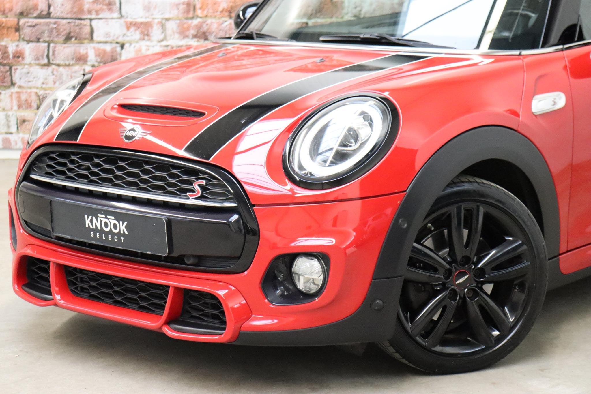 MINI Hatchback Cooper S Knightsbridge Edition Automaat 3 deu, Auto's, Gebruikt, Automatische klimaatregeling, 4 stoelen, Origineel Nederlands