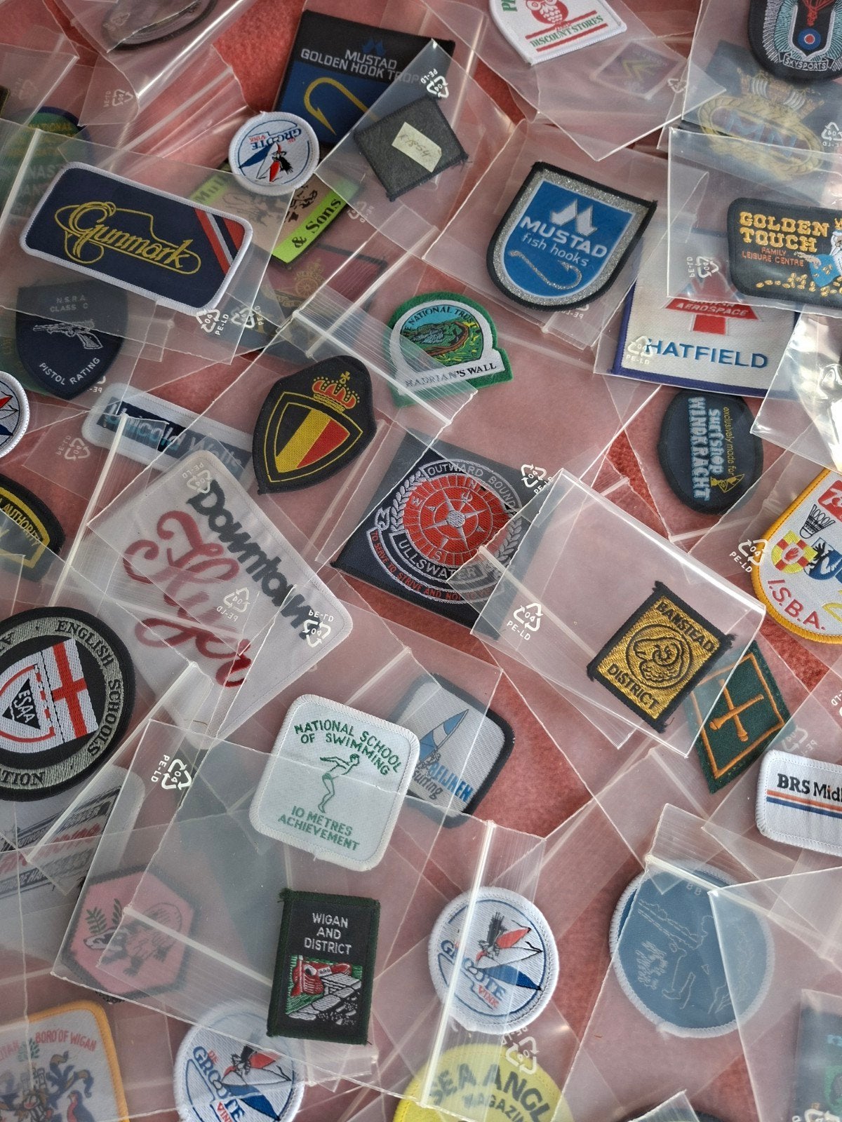 Unieke collectie geborduurde badges - 125+ stuks, nieuw!, Ophalen of Verzenden, Nieuw