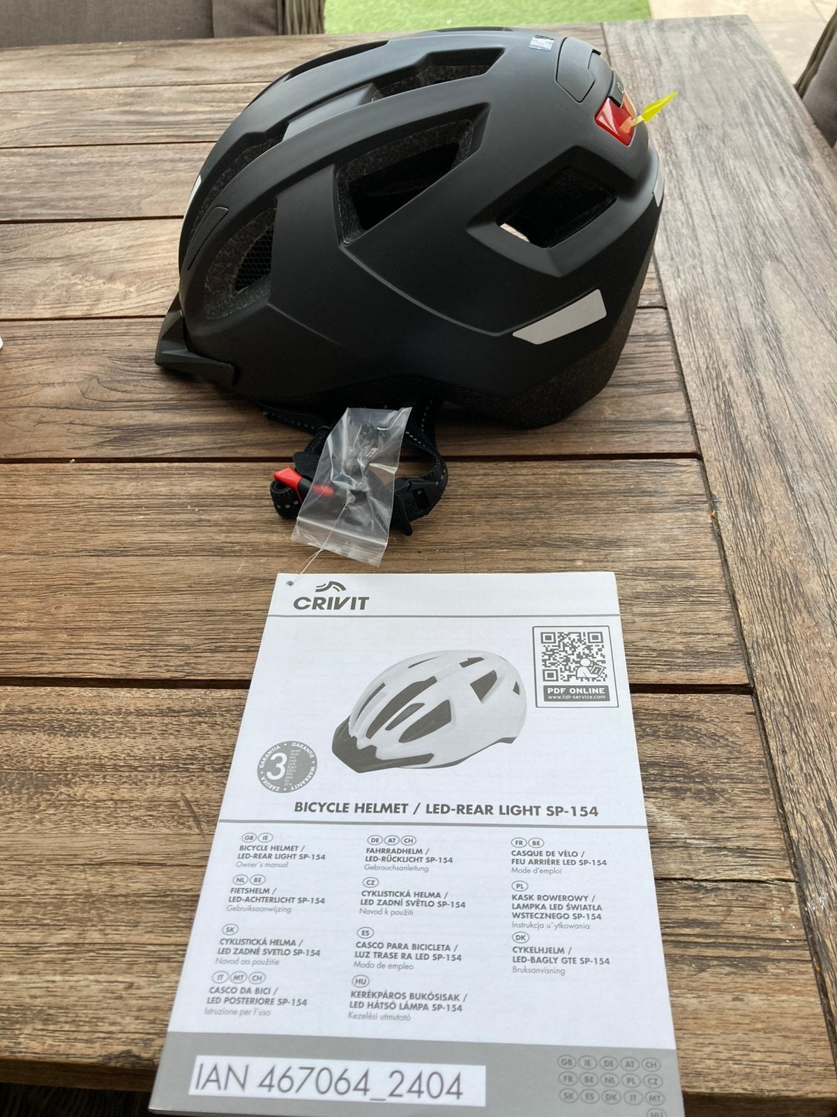 Nieuwe fietshelm met achterlicht, Fietsen en Brommers, Ophalen, Nieuw, Crivit