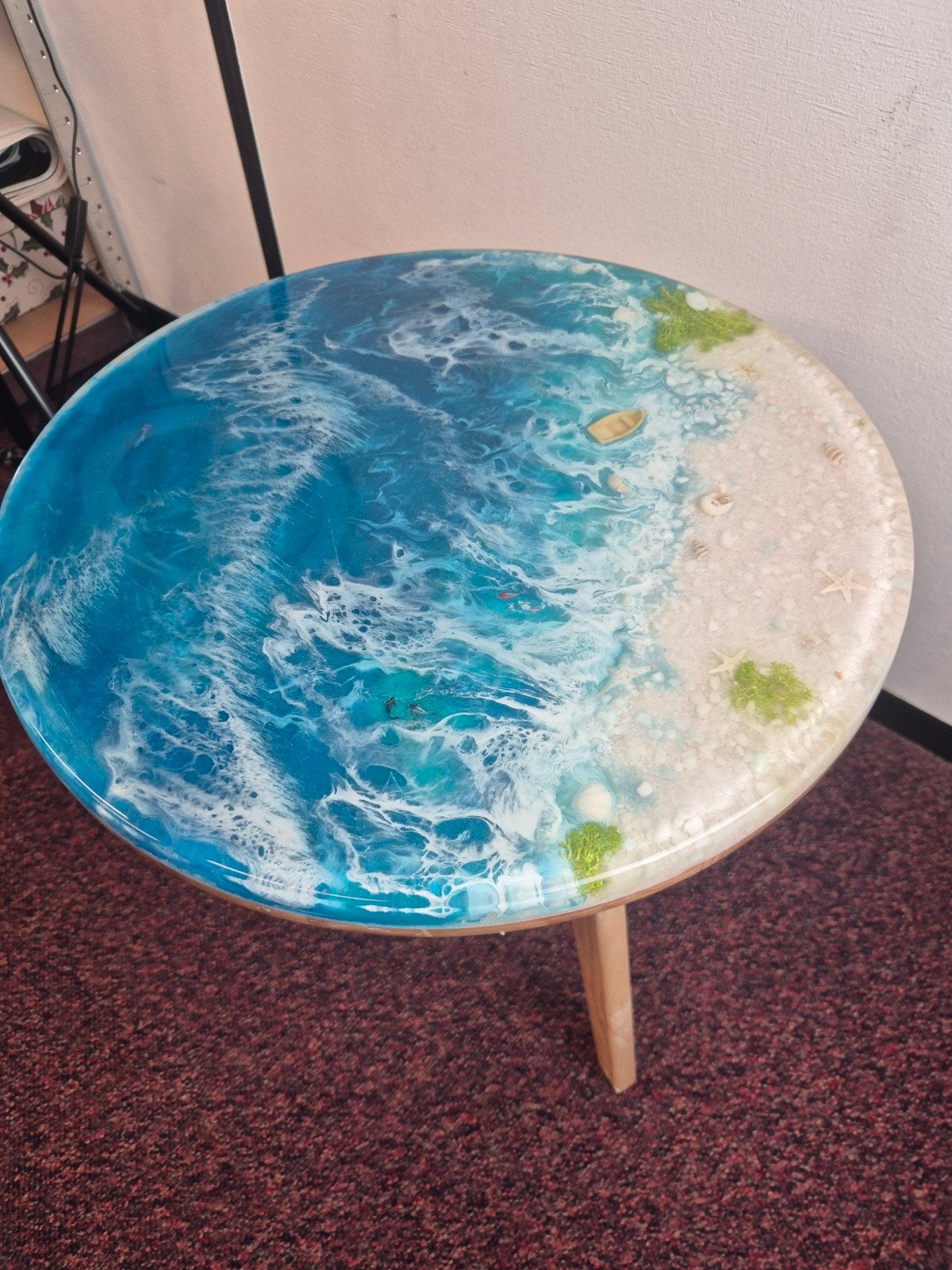 Handgemaakte Epoxy Resintafel "Ocean Wave" / Bijzettafel, Ophalen of Verzenden, Nieuw, Rond, Minder dan 50 cm