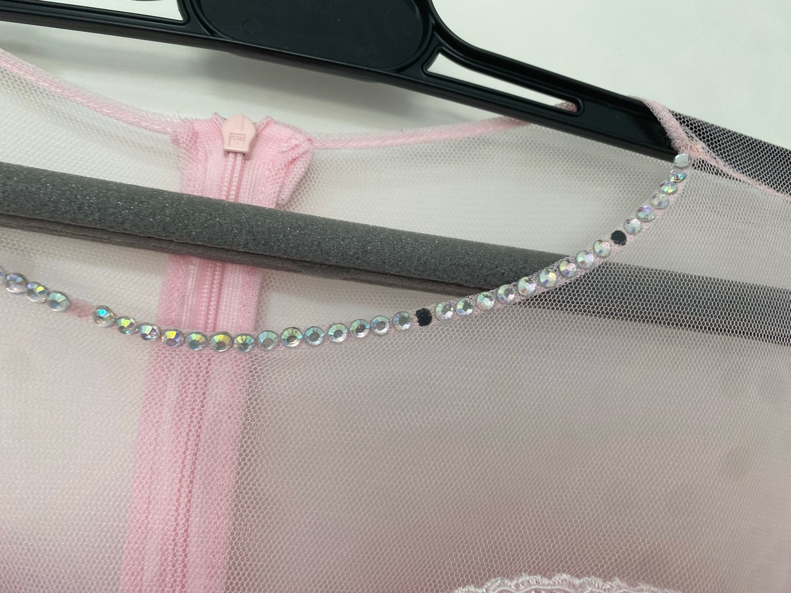 Elegante Roze Galajurk met Kant en Strass - Maat M, Galajurk, Maat 42/44 (L), Ophalen of Verzenden, Zo goed als nieuw