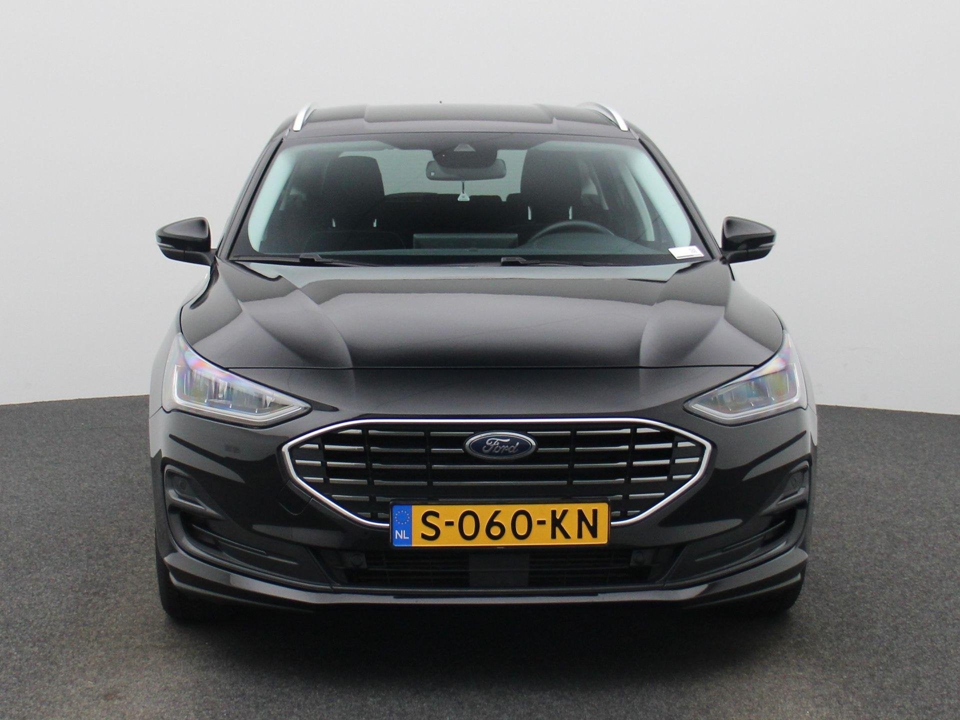 Ford Focus Wagon Hybrid Titanium | 125 PK | SYNC 4 | DRAADLO, 12 maanden, Zwart, Origineel Nederlands, Handgeschakeld