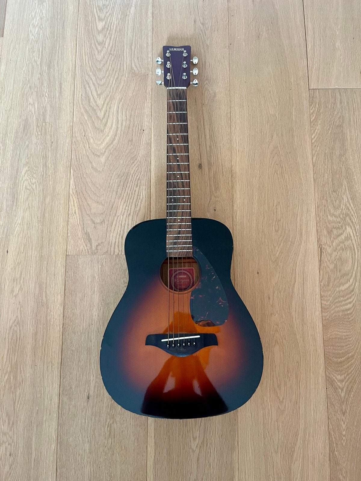 Yamaha FG-Junior JR2 gitaar met hoes, Ophalen of Verzenden, Zo goed als nieuw, Western- of Steelstringgitaar, Met koffer