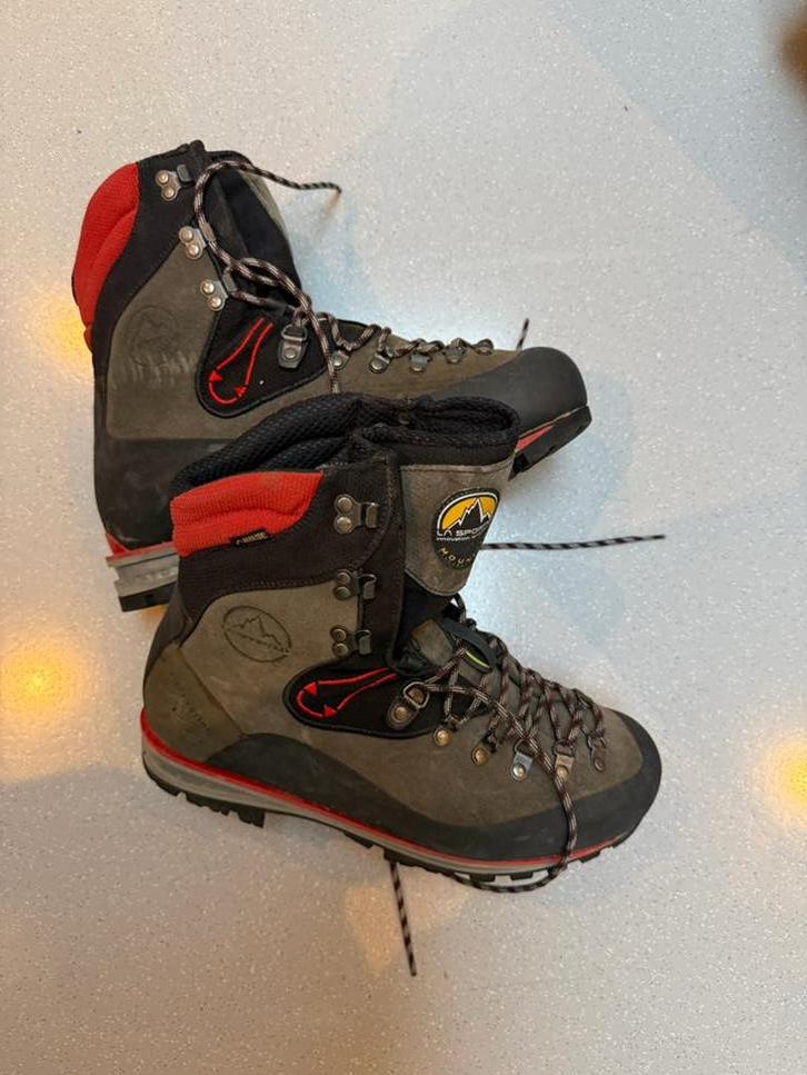 La Sportiva Nepal Evo GTX bergschoenen - Maat 44.5, Sport en Fitness, Bergsport en Wandelen, Ophalen of Verzenden, Zo goed als nieuw