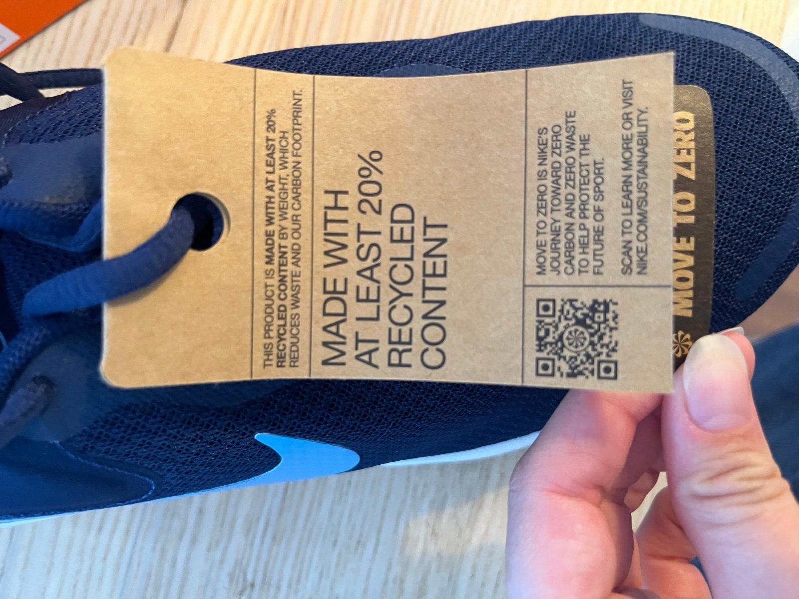 Nike Revolution 7 Hardloopschoenen - Nieuw in doos, Ophalen of Verzenden, Nieuw, Blauw, Sneakers of Gympen