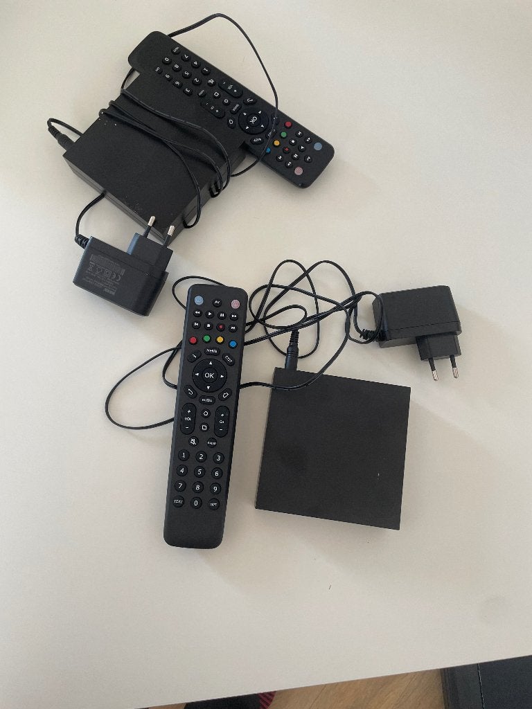 2 Amino Aria 7X interactieve tv-ontvangers – compleet, Ophalen of Verzenden, Zo goed als nieuw, Decoder