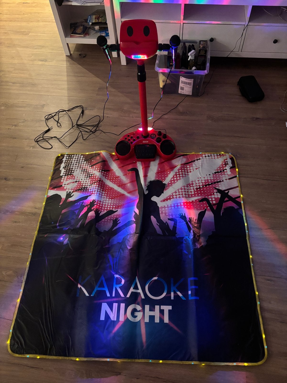 Fenton KSM15R Karaoke Stage met microfoons en mat, Ophalen of Verzenden, Gebruikt, Complete set