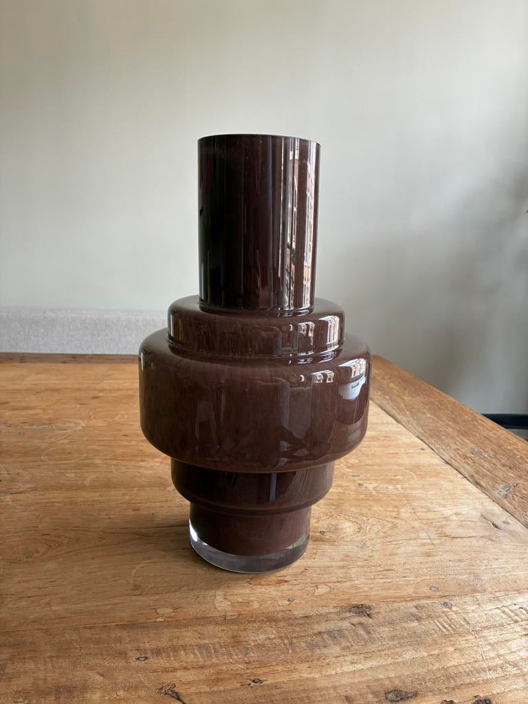 Aubergine/bruine vaas, Huis en Inrichting, Woonaccessoires | Vazen, Overige kleuren, Nieuw, Ophalen of Verzenden, Glas