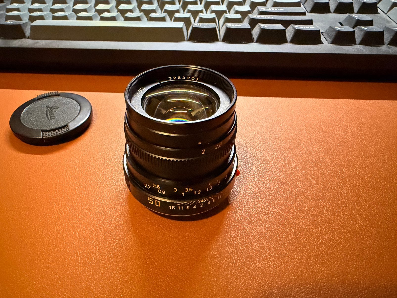 Leica 50mm Summicron v4, Ophalen of Verzenden, Zo goed als nieuw, Standaardlens