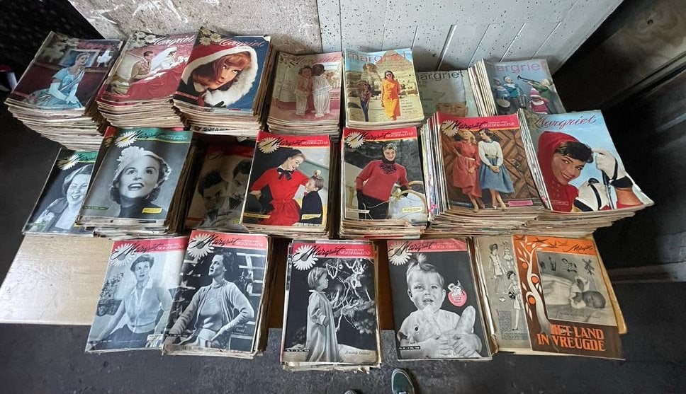 Grote collectie Margriet tijdschriften (jaren '40-'60), Boeken, Ophalen, Gelezen, Damesbladen