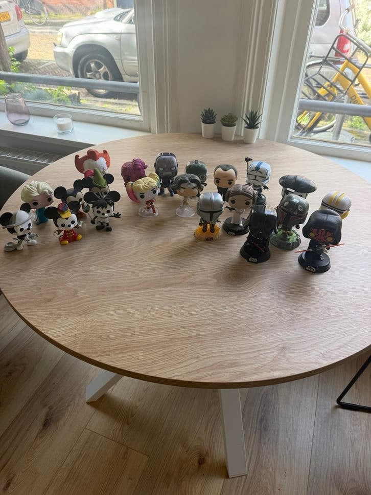 DC/Disney/StarWars Funko Pops, Ophalen