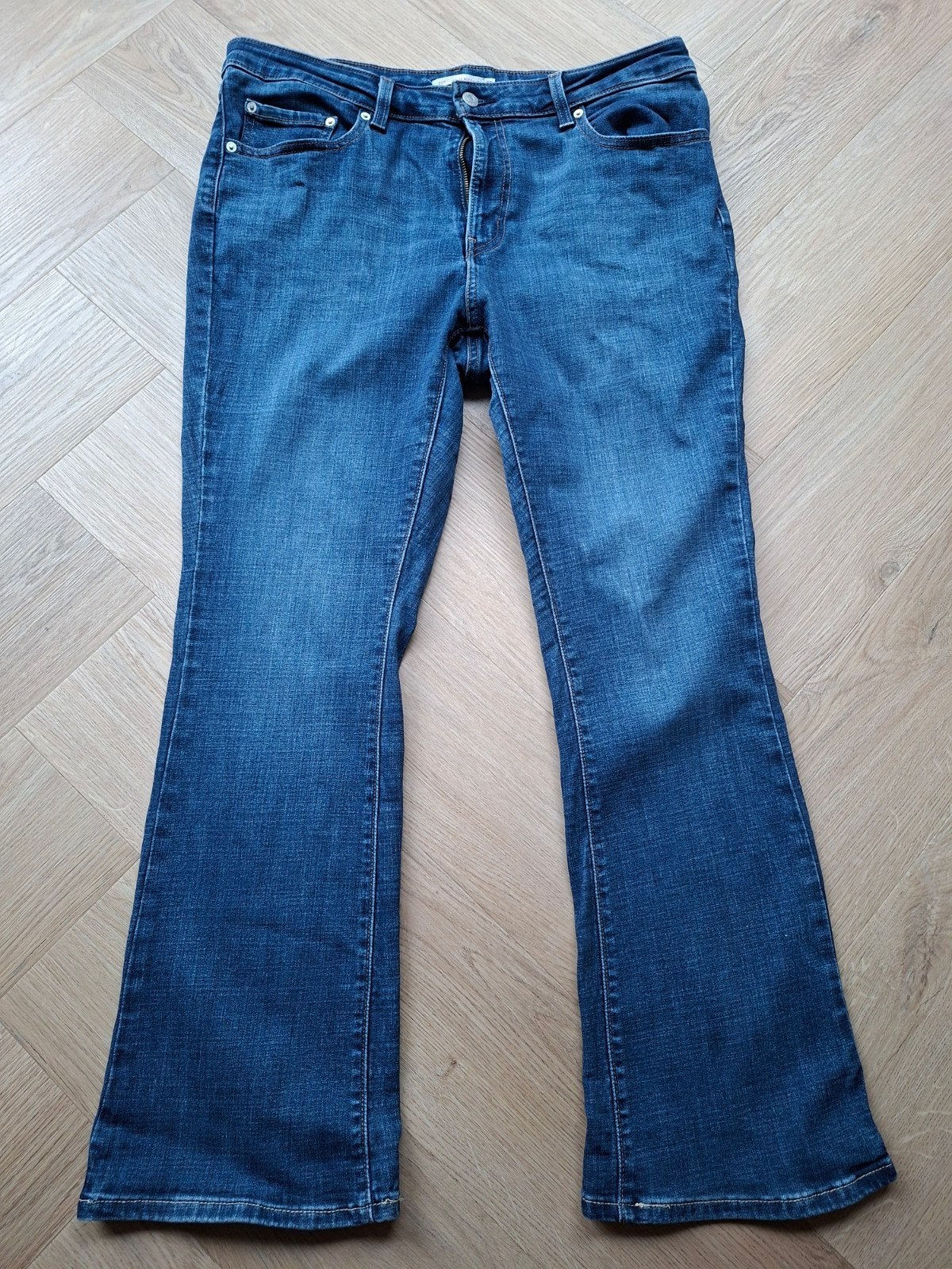 Levi's 725 High Rise Bootcut Jeans W33 L30, Ophalen of Verzenden, Zo goed als nieuw