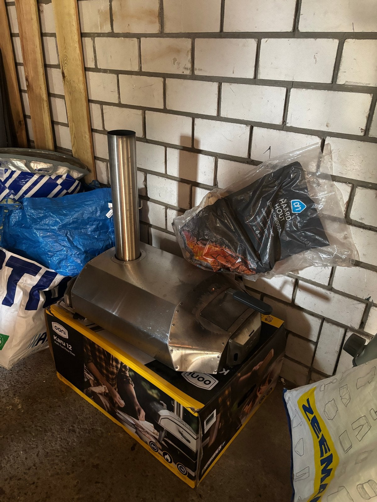 Ooni Karu 12 Multi-Fuel Pizza Oven - Zo goed als nieuw, Tuin en Terras, Pizzaovens, Ophalen of Verzenden, Zo goed als nieuw