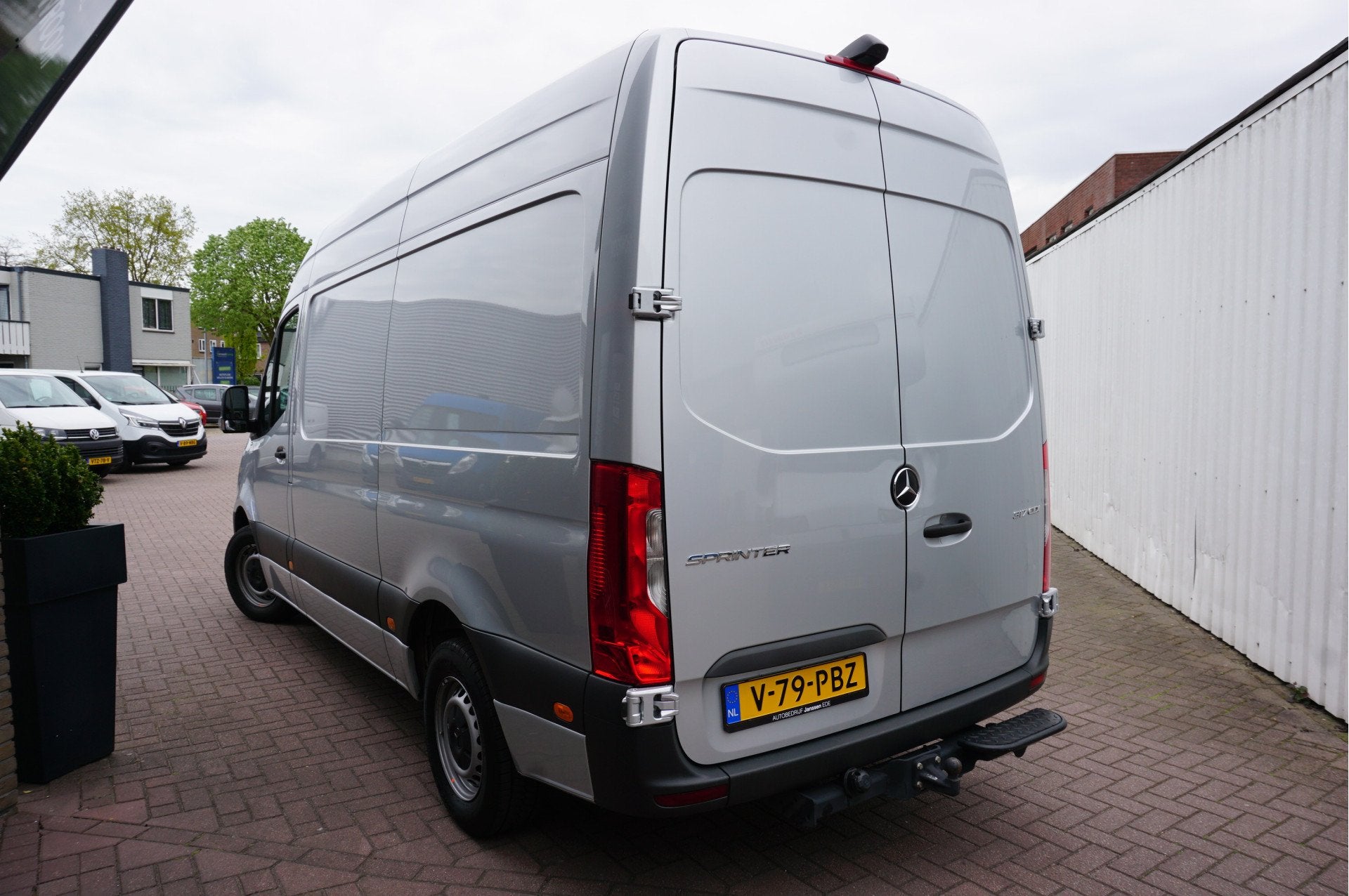 Mercedes-Benz Sprinter 317 1.9 CDI L2H2 Automaat (bj 2023), Automaat, Gebruikt, 4 cilinders, Bedrijf