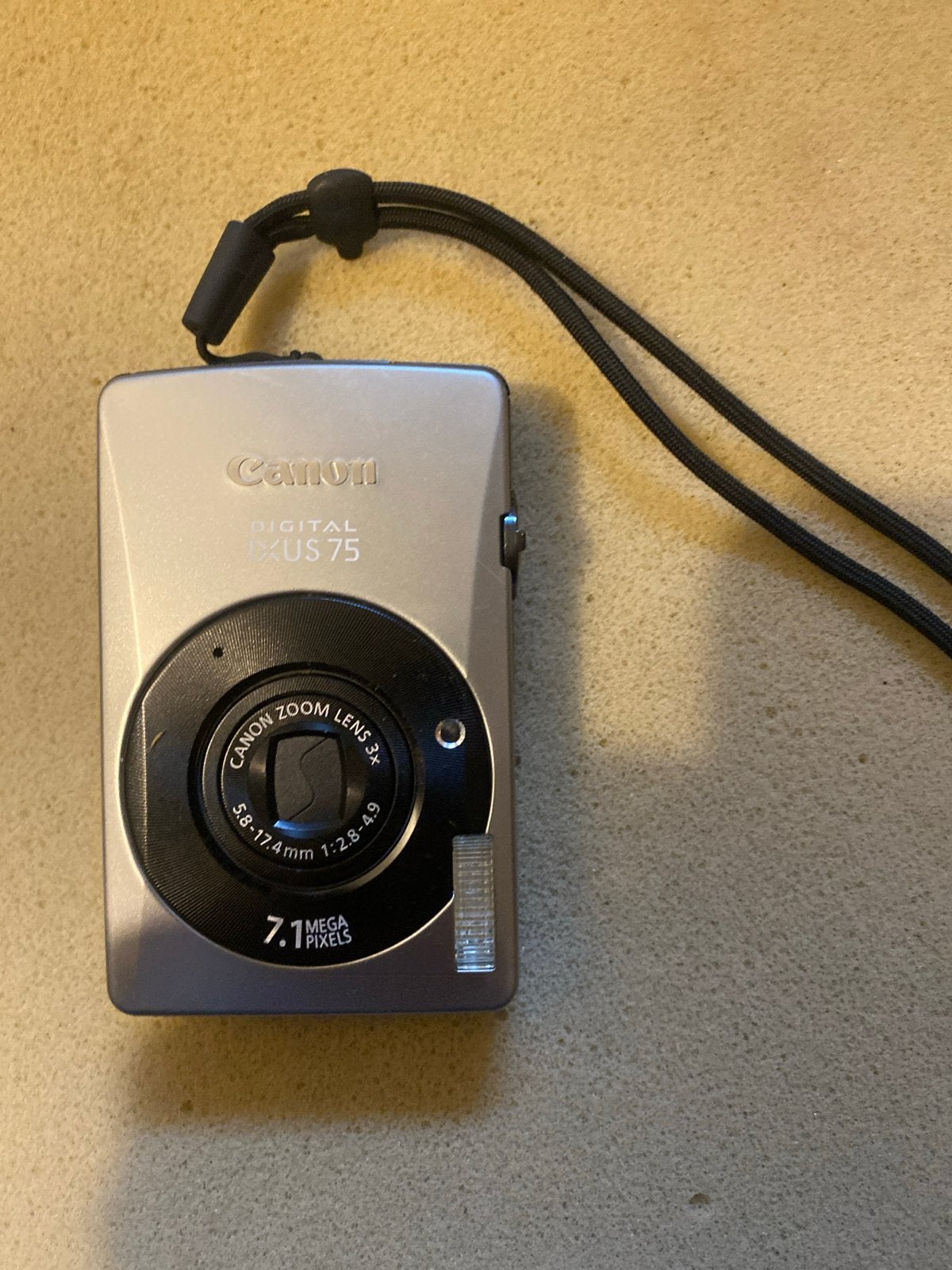Canon Digital IXUS 75 Compactcamera - 7.1 Megapixels, Ingebouwde flitser, Gebruikt, Canon, Ophalen of Verzenden