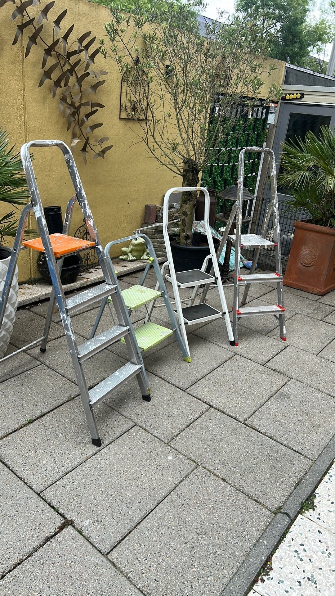 Trap aluminium/ huishoudtrap, Doe-het-zelf en Verbouw, Ladders en Trappen, Ophalen, Gebruikt, Minder dan 2 meter