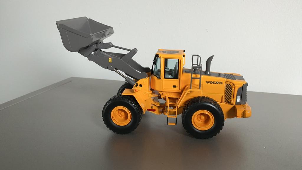 Volvo L150E Shovel, Ophalen of Verzenden, Zo goed als nieuw, Hijskraan, Tractor of Landbouw, Overige merken