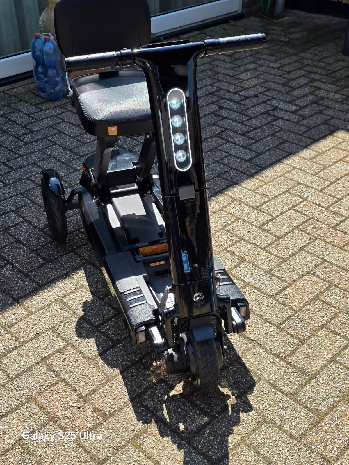 RELYNC OPVOUWBARE SCOOTMOBIEL ALS NIEUW, Diversen, Ophalen of Verzenden, Zo goed als nieuw, 10 km/u of minder